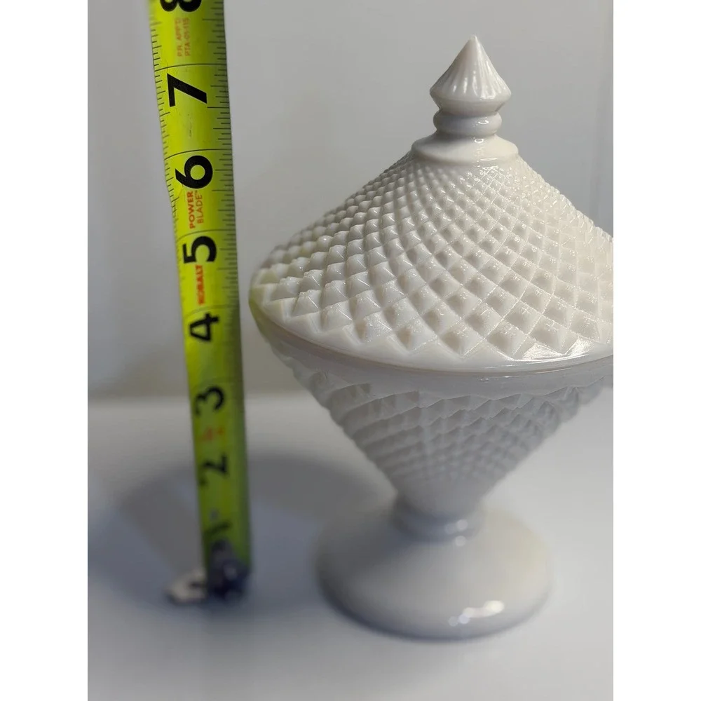 Fenton vtg milk